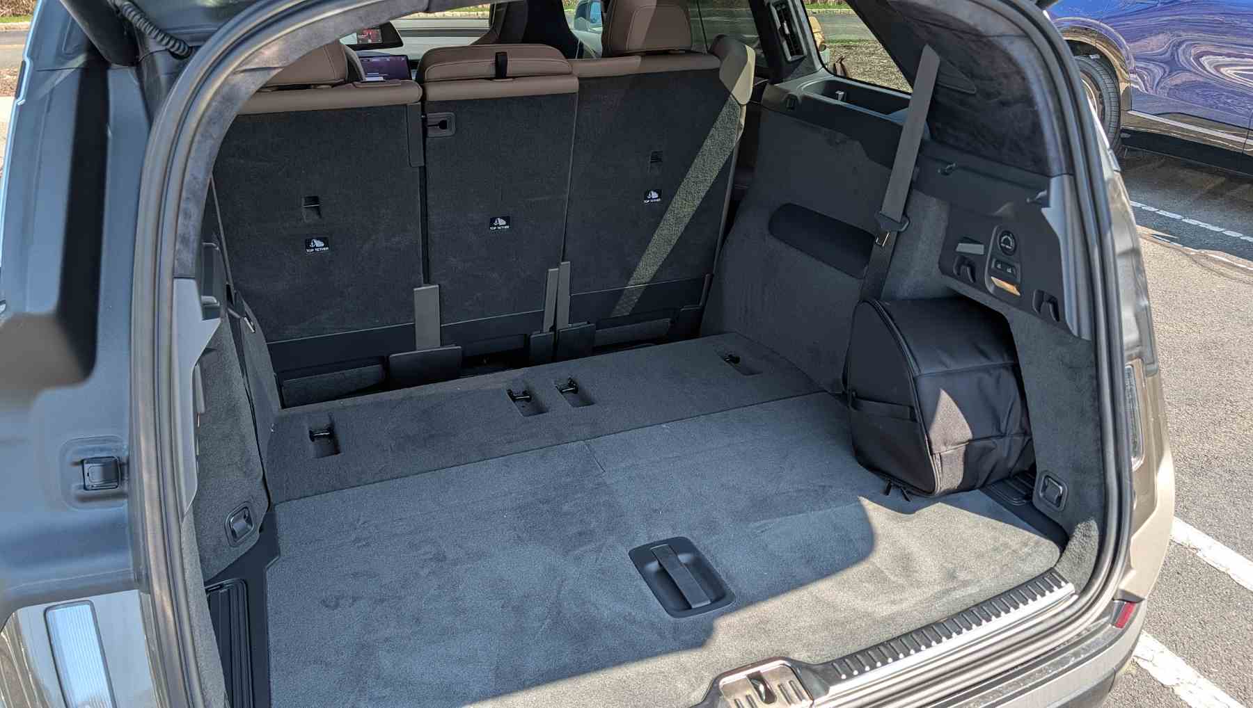 Lucid Gravity trunk space