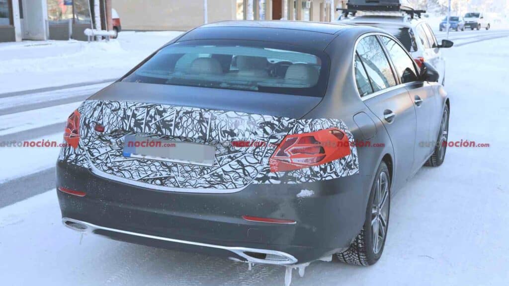 Spy shots of a 2027 Mercedes-Benz C-Class exterior