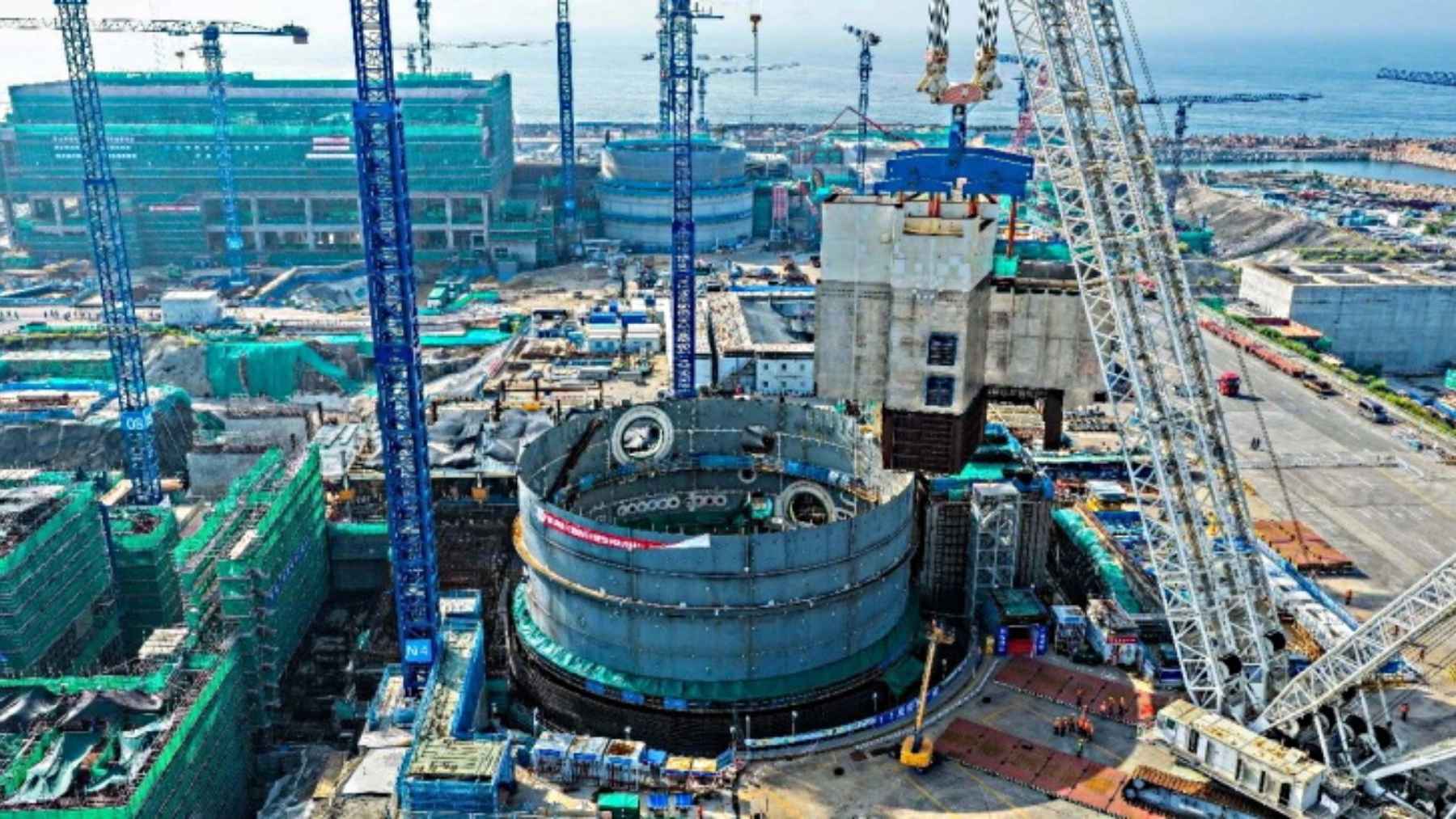 China just lowered a 950-tonne steel room into a reactor building in Guangdong, the same numbered part whose American twin was set inside a South Carolina reactor in July 2015 and has waited in an unfinished building ever since