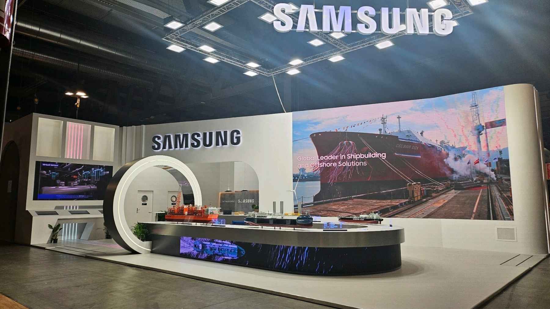 South Korea just lined up one of the planet’s biggest shipyards to weld nuclear reactors onto barges and float them out like cargo ships, a Danish design stacked two to eight per hull, up to 800 megawatts a platform