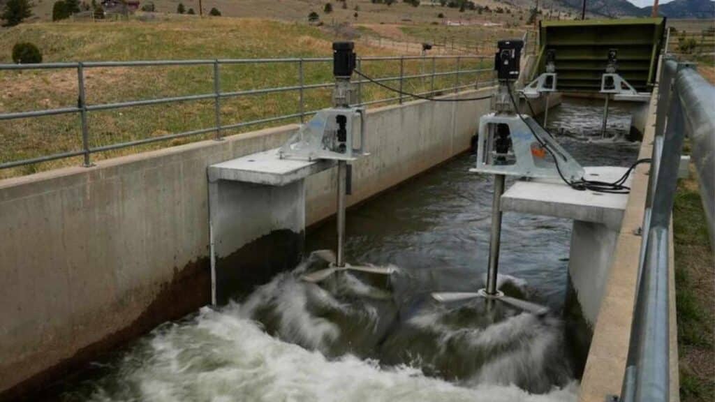 Emrgy turbines South Boulder Canal