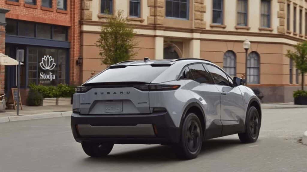 2026 subaru uncharted