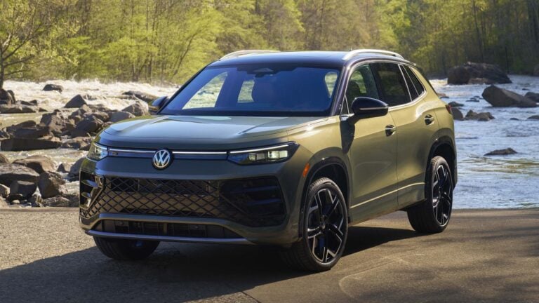 2026 Volkswagen Tiguan SEL R-Line Turbo in Avocado Green, front three-quarter view