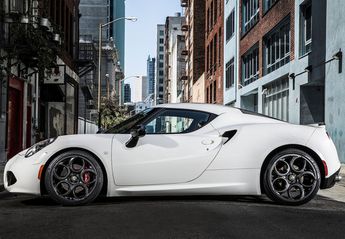 Precios del Alfa Romeo 4C nuevo en oferta para todos sus motores y acabados Precios del Alfa Romeo 4C nuevo en oferta para todos sus motores y acabados