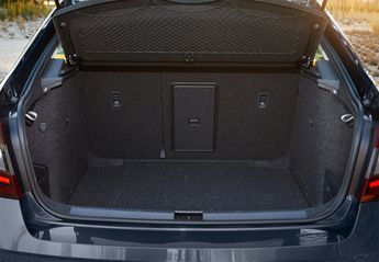 Nuevo Škoda Octavia 2.0TDI RS DSG 135kW Nuevo Škoda Octavia 2.0TDI RS DSG 135kW