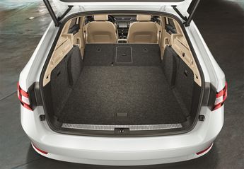 Nuevo Škoda Superb Combi 2.0TDI AB Sport DSG 7 4x4 140kW Nuevo Škoda Superb Combi 2.0TDI AB Sport DSG 7 4x4 140kW