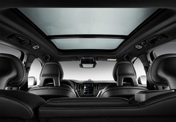 Nuevo Volvo XC60 T6 R-Design AWD Aut. 310 Nuevo Volvo XC60 T6 R-Design AWD Aut. 310