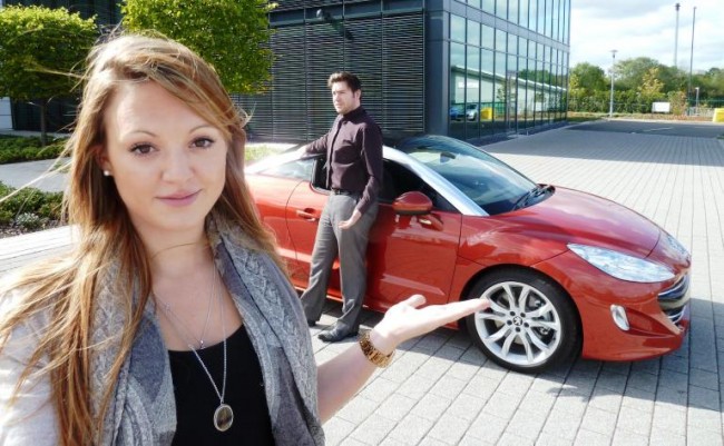 ¿Qué prefieres, tu coche o tu pareja? Un estudio de Peugeot arroja resultados sorprendentes