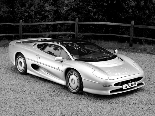 20 años desde la llegada del Jaguar XJ220