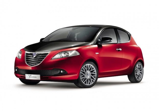 Nuevo Lancia Ypsilon Black&Red: Por los fueros del «Elefantino»