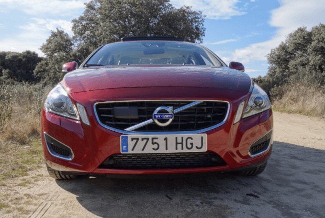 Volvo S60: The Old Car vs the New one (Parte II)