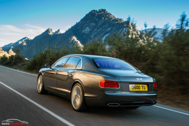 Bentley llega a Ginebra con el nuevo Flying Spur a la cabeza