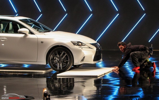 Lexus elige España para el spot del nuevo Lexus IS 300h