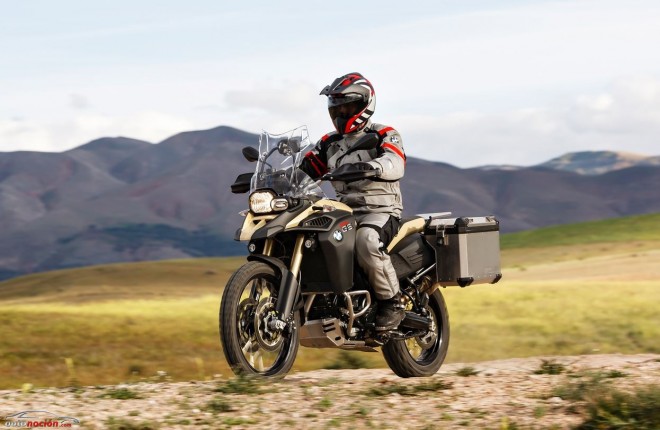 BMW F 800 GS Adventure: La vuelta de tuerca a las motos enduro