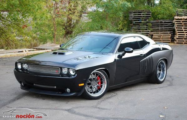 Wide Body Dodge Challenger