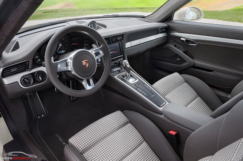 Interior Porsche 911 50º aniversario