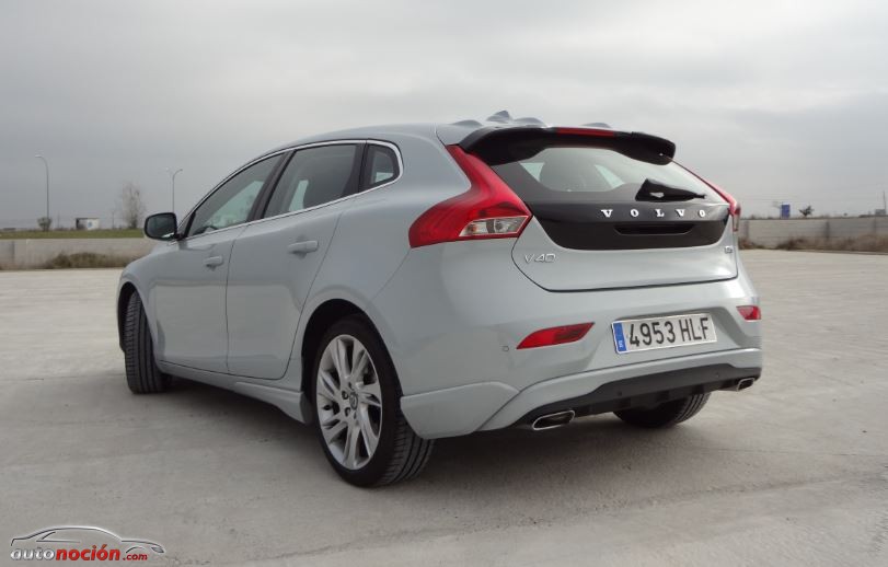 Trasera Volvo V40