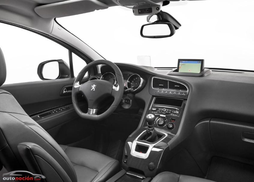 5008 interior