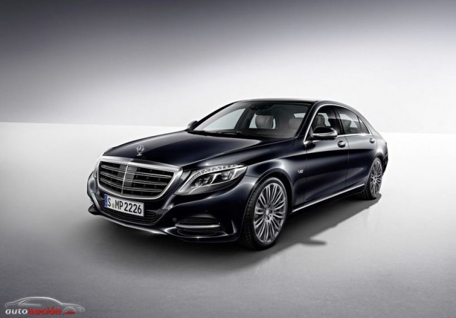 Mercedes Clase S600: Un V12 con 530 cv y 830 Nm de par para acelerar 2.185 kg de 0 a 100 km/h en 4.6 segundos