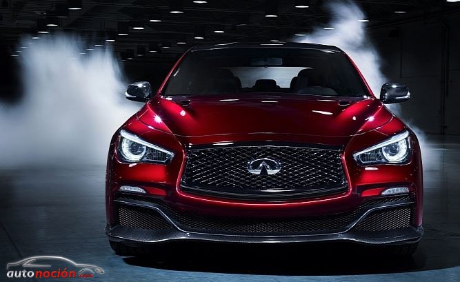 El Infiniti Q50 Eau Rouge nos muestra su artesanal bi-turbo V6 de 3.8 litros, 560 CV y 600 Nm de par