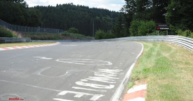 Expulsado de Nürburgring por una maniobra «agresiva»: ¿Es para tanto?