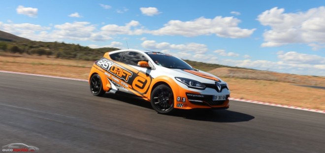 Probamos EASYDRIFT: Un sistema que nos ayuda a practicar las reacciones al volante