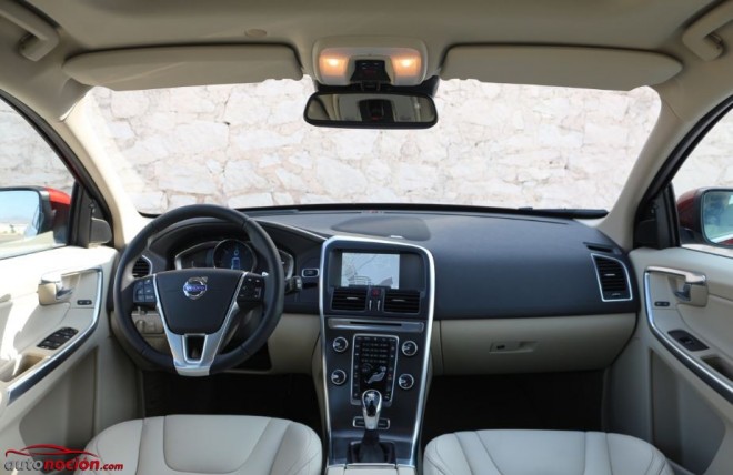 interior Volvo XC60