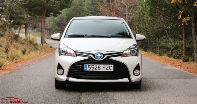 frontal toyota yaris hybrid