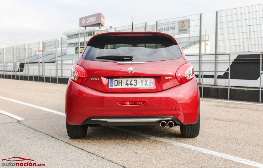 208 GTi trasera