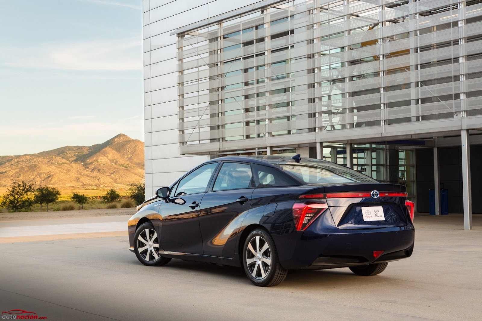 Toyota Mirai (2)