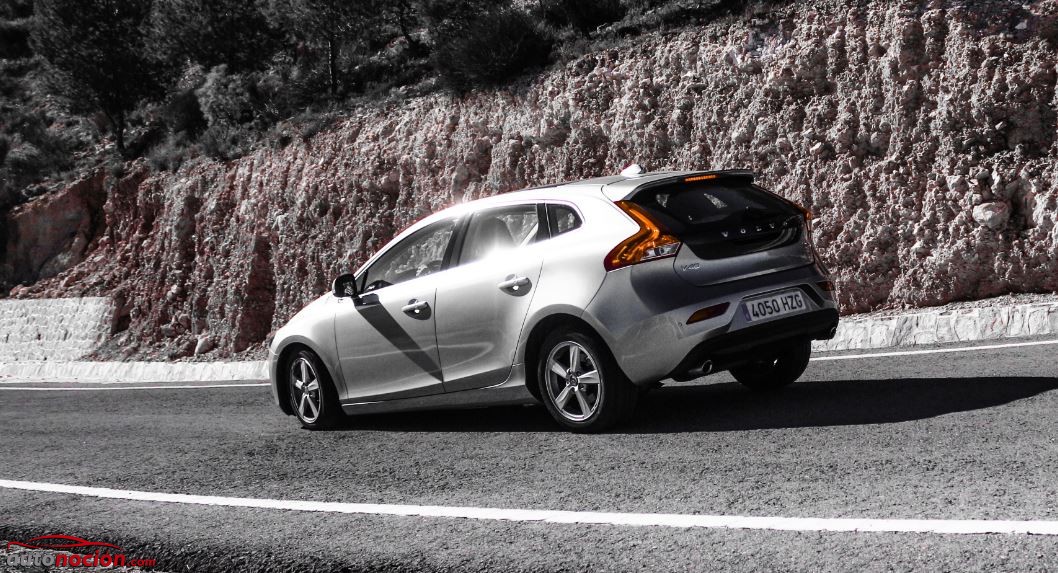 v40 volvo 2015 plata