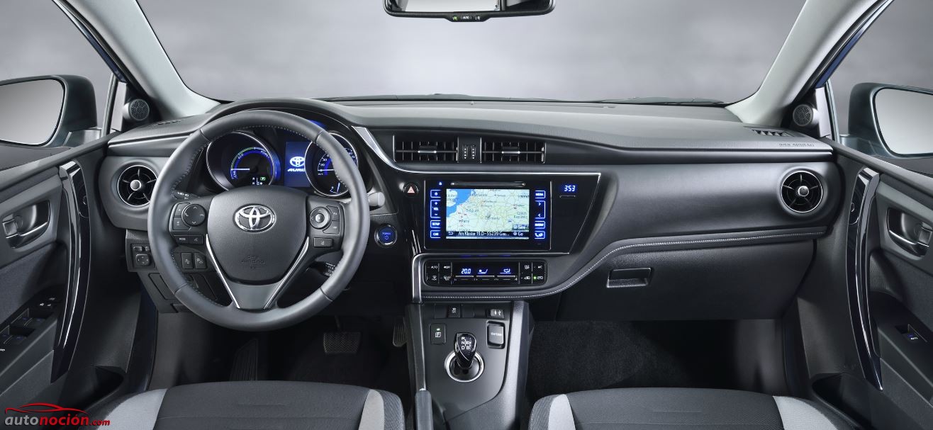 interior nuevo toyota auris