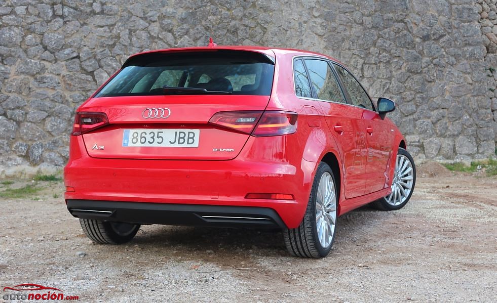 trasera audi a3 rojo