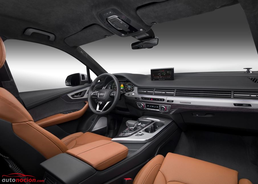 Audi Q7 e tron interior