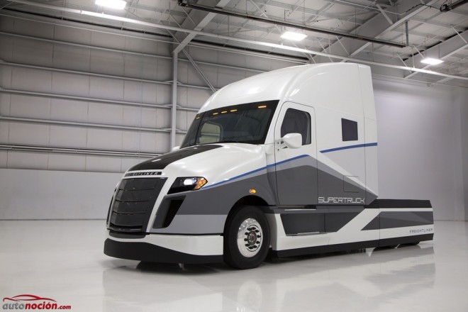 Así es el camión del futuro según Daimler: La aerodinámica más sofisticada al servicio de la eficiencia