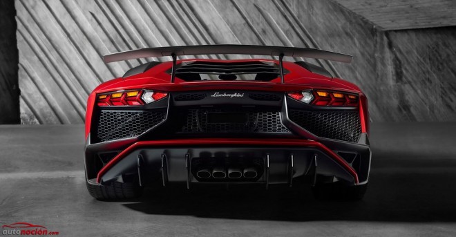 Así es el Aventador LP 750-4 Superveloce: La encarnación más pura del ADN de Lamborghini