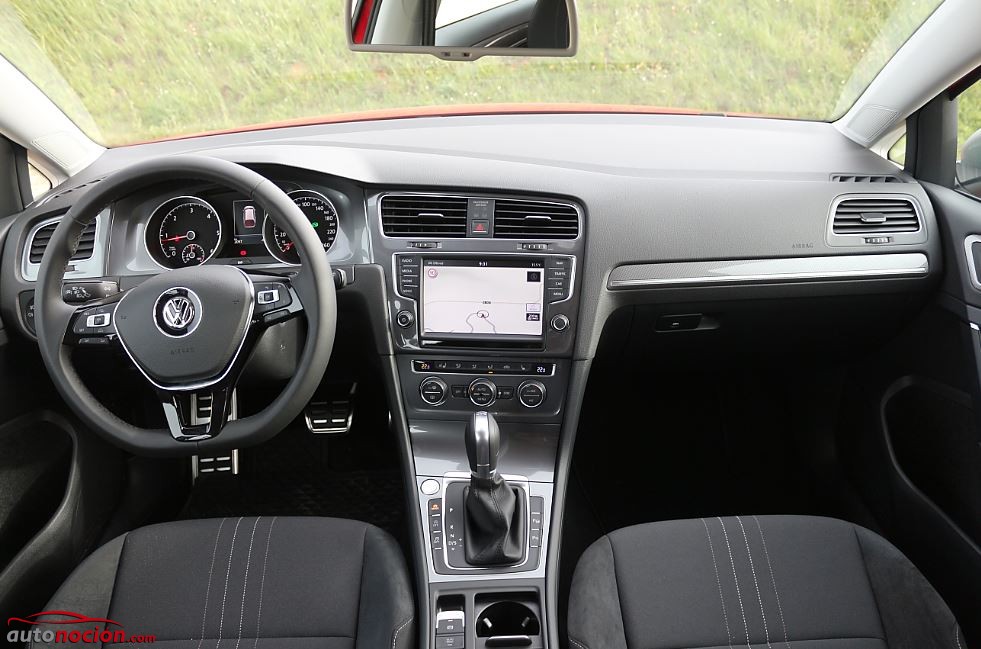 interior alltrack golf