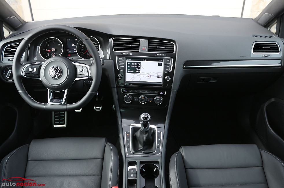 interior volkswagen golf gtd