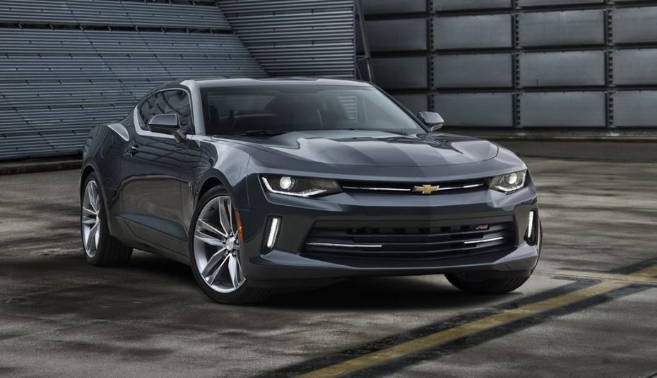 Chevrolet Camaro 2016: Tan americano como el pastel de manzana y ahora con nuevos motores de 2.0, 3.6 y 6.2 litros