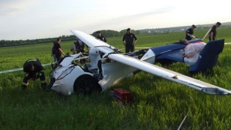 El coche volador, también conocido como Aeromobil, se estrella durante una prueba