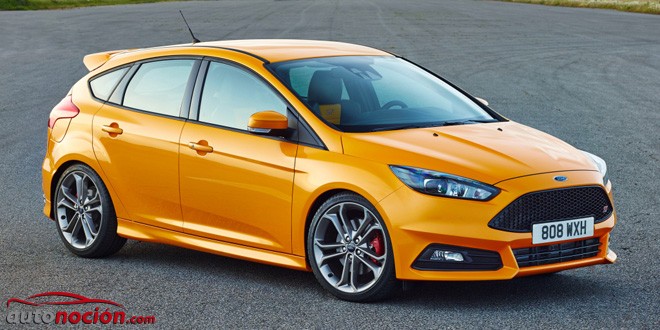 ford_focus_st_27