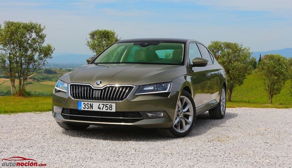 Contacto Nuevo Škoda Superb 1.4 TSI 150 CV ACT STYLE: El líder en relación calidad-precio ya tiene nombre