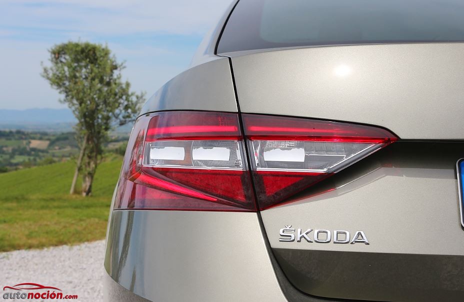 nuevo skoda superb 23