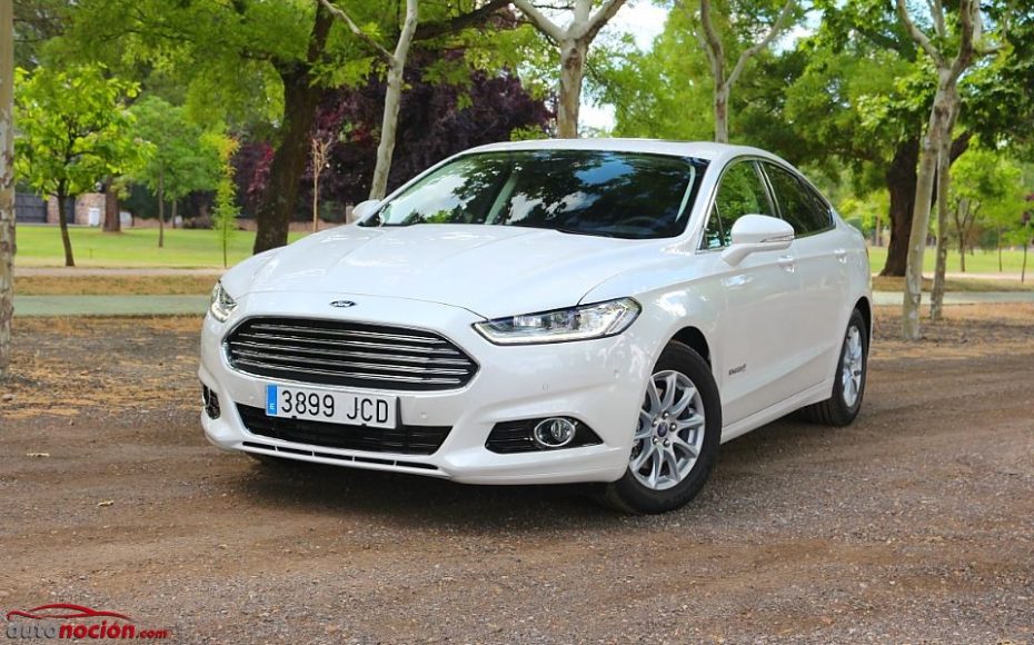 Prueba Ford Mondeo HEV: Sobradas razones para decantarse por el híbrido de 187 CV que Ford ofrece en Europa