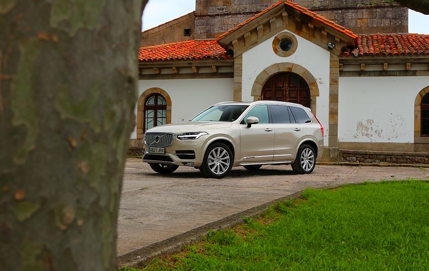 Volvo XC90 63