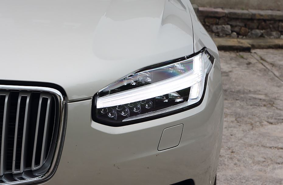 Volvo XC90 72