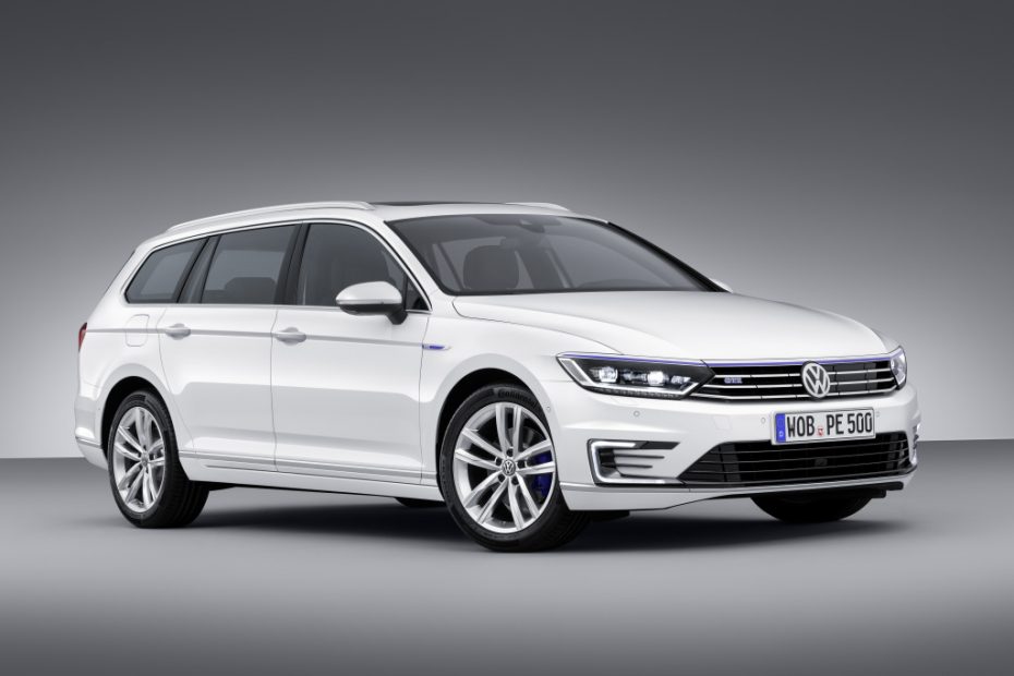 El primer Volkswagen Passat híbrido ya tiene precio en Alemania: 218 CV y 50 km en modo eléctrico