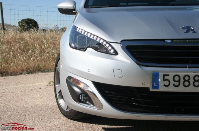 Peugeot 308 SW BlueHDI 09