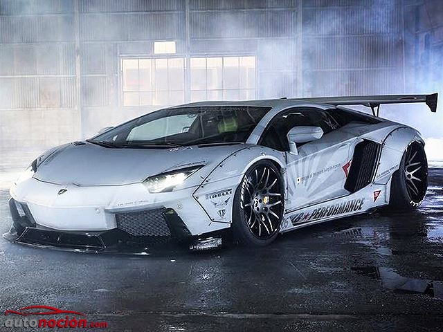 Liberty Walk vuelve a la carga con un Lamborghini Aventador tan salvaje que te asustará a su paso