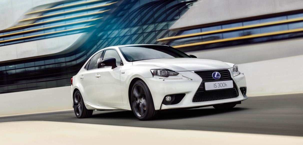 Lexus IS300h Sport 2